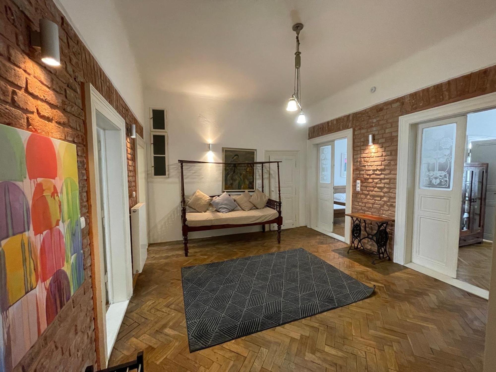 Charles Bridge Premium Apartahotel 4*