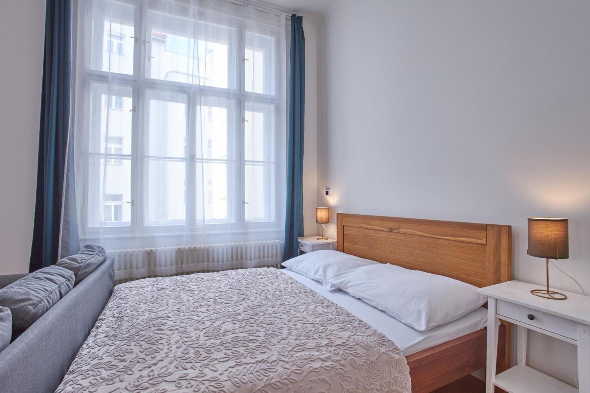 Charles Bridge Premium Apartahotel Praga