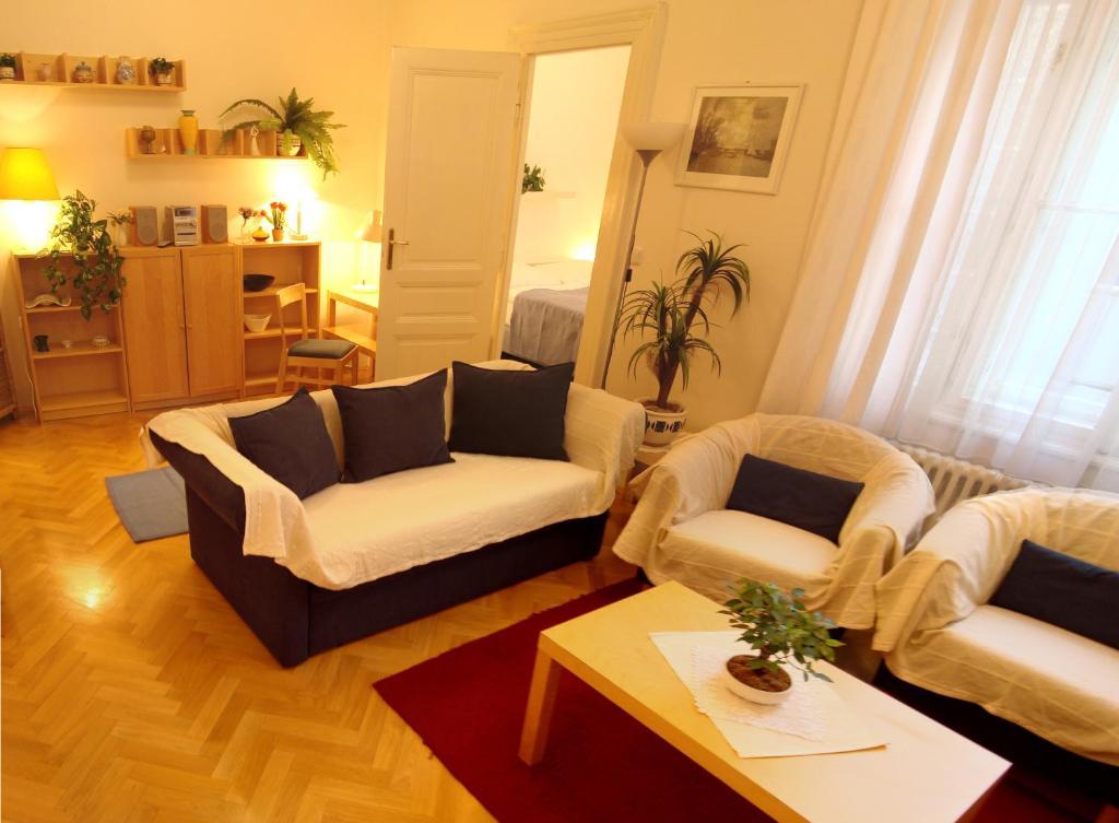 Charles Bridge Premium Apartahotel Praga