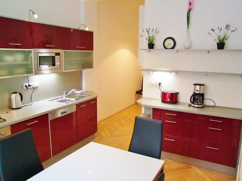 Charles Bridge Premium Apartahotel Praga